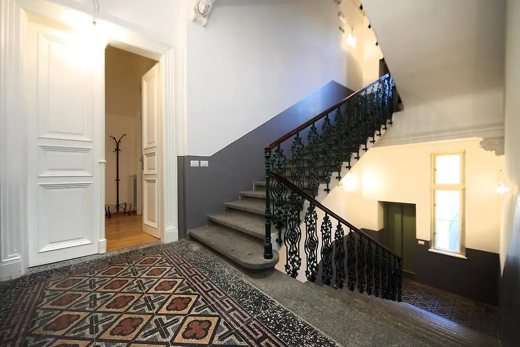 Manesova Apartment Prague