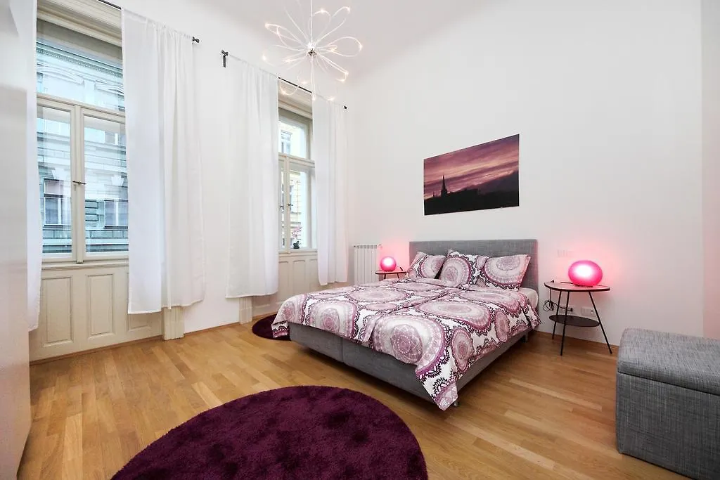 Manesova Apartment Prague Czech Republic